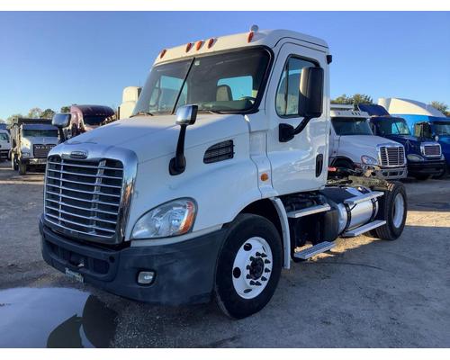 FREIGHTLINER Cascadia