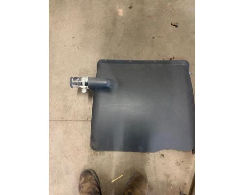2014 FREIGHTLINER Cascadia Fender For Sale in Box Elder, SD – Hatch Trucking & Salvage Parts LLC