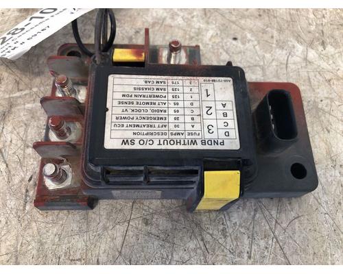 FREIGHTLINER Cascadia Fuse Box OEM# A0672138010 in Dorr, MI