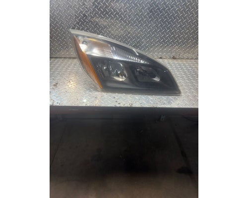 2019 FREIGHTLINER Cascadia Headlamp Assembly For Sale in Box Elder, SD – Hatch Trucking & Salvage Parts LLC