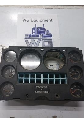 FREIGHTLINER FL106 Instrument Cluster