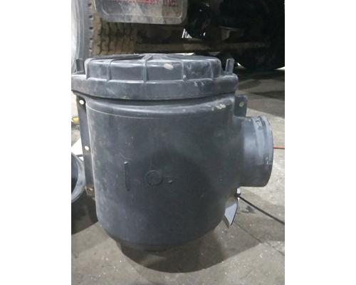 FREIGHTLINER FL70 Air Cleaner