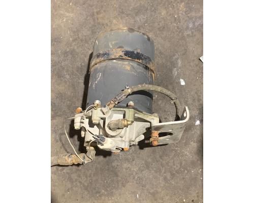 FREIGHTLINER FL70 Air Dryer