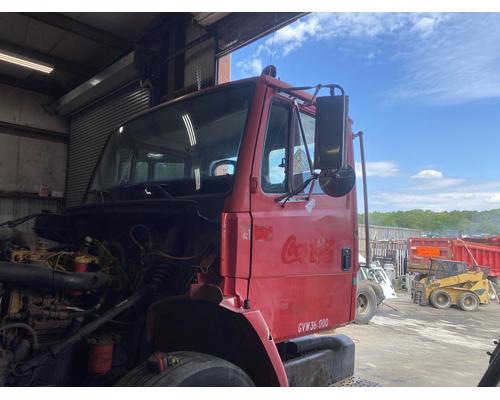  Freightliner FL70 Cab #