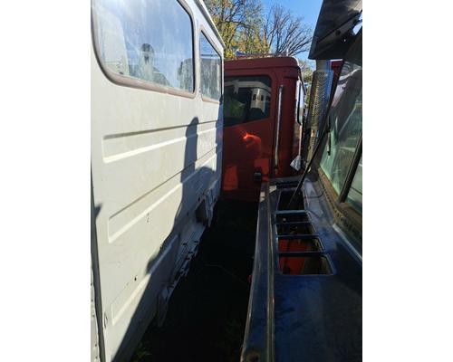 FREIGHTLINER FL70 Cab or Cab Mount