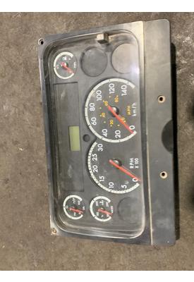 FREIGHTLINER FL70 Instrument Cluster