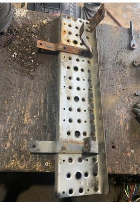 FREIGHTLINER FL80 Step