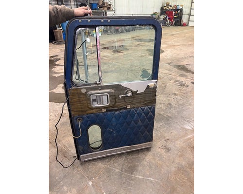 1979 FREIGHTLINER FLB HIGH Door Assembly, Front For Sale in Box Elder, SD – Hatch Trucking & Salvage Parts LLC