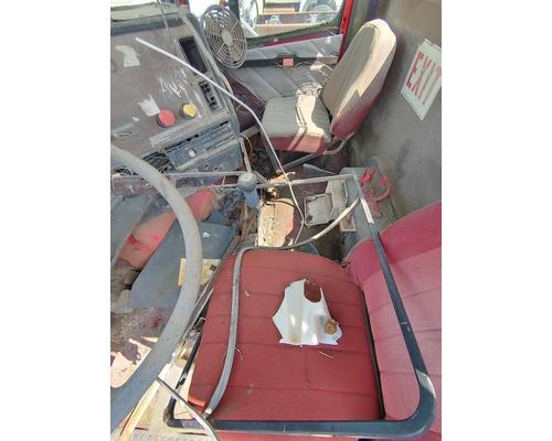 FREIGHTLINER FLC11264T/ST Parts Vehicles