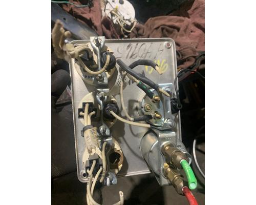 FREIGHTLINER FLC112 Dash Panel