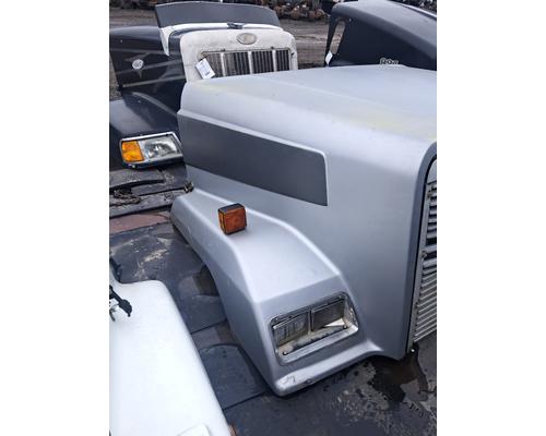 FREIGHTLINER FLC112 Hood