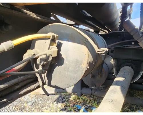 Freightliner FLD112SD Air Tank # Freightliner FLD112SD Air Tank #