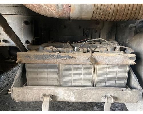 Freightliner FLD112SD Battery Box # Freightliner FLD112SD Battery Box #