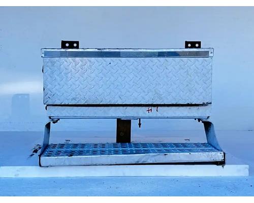 Freightliner FLD112SD Battery Box # Freightliner FLD112SD Battery Box #