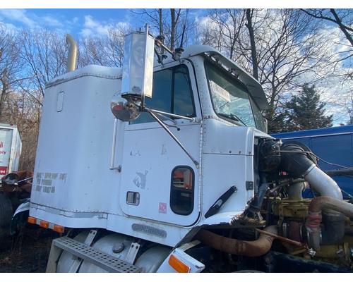  Freightliner FLD112 Cab #
