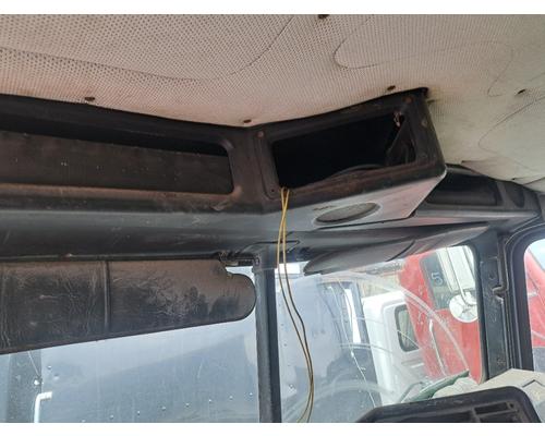 FREIGHTLINER FLD112 Cab or Cab Mount