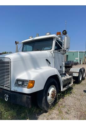 FREIGHTLINER FLD112 Complete Vehicle