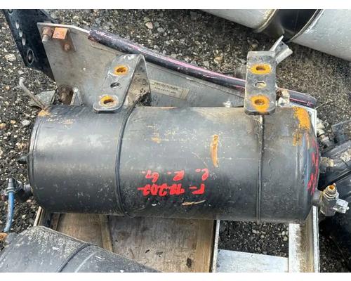 Freightliner FLD120SD Air Tank # Freightliner FLD120SD Air Tank #