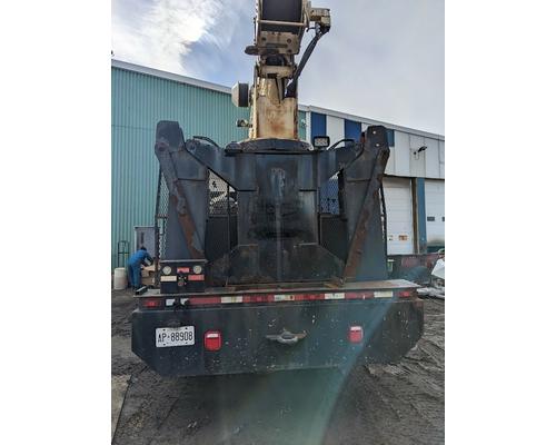 FREIGHTLINER FLD120SD Consignment sale