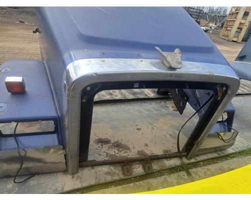 FREIGHTLINER FLD120SD Hood