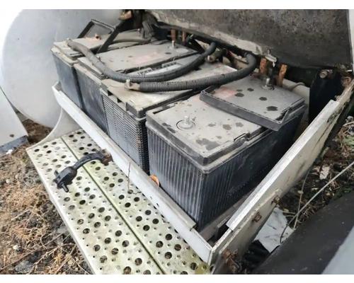 Freightliner FLD120 Battery Box # Freightliner FLD120 Battery Box #