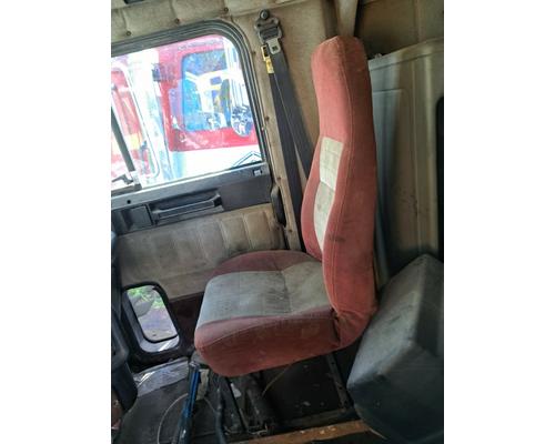 FREIGHTLINER FLD120 Cab or Cab Mount