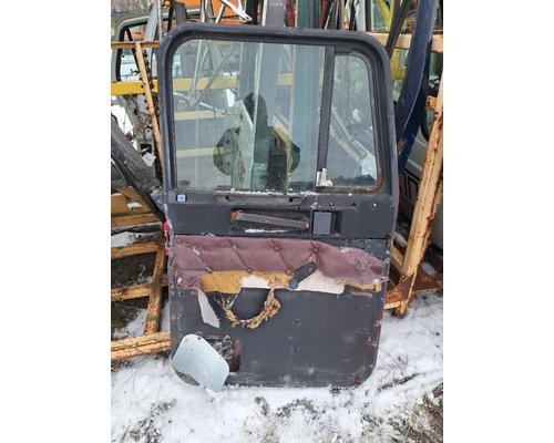 FREIGHTLINER FLD120 Door Assembly, Front