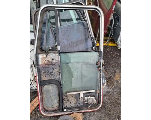 FREIGHTLINER FLD120 Door Assembly, Front