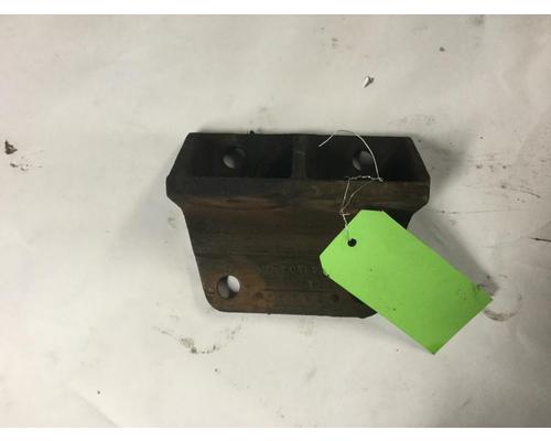 FREIGHTLINER FLD120 Engine Mounts