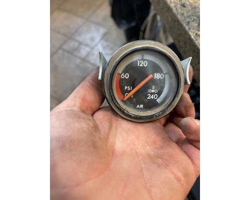 FREIGHTLINER FLD120 Gauges (all)