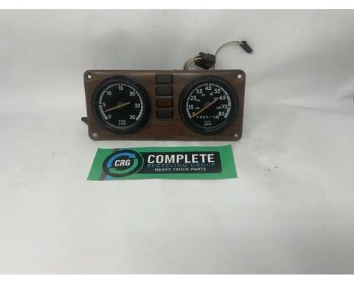  Freightliner FLD120 Instrument Cluster #