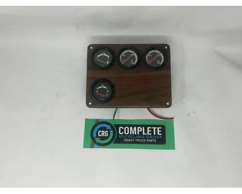  Freightliner FLD120 Instrument Cluster #