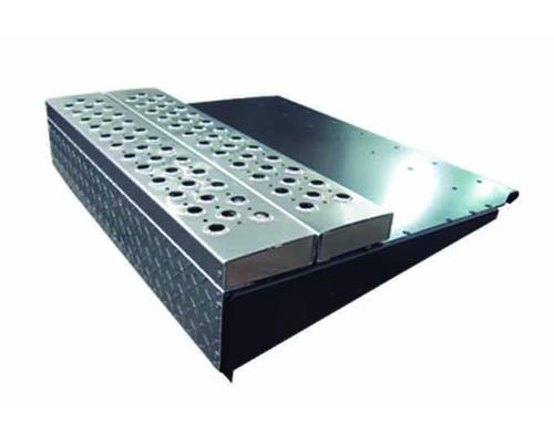 FREIGHTLINER FLD132 CLASSIC XL TOOL BOX COVER in Billings MT 374.07 RFV FL0619