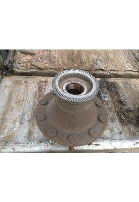 FREIGHTLINER FLD132T CLASSIC XL Hub Front