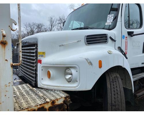 Freightliner M2 106 Heavy Duty Hood #
