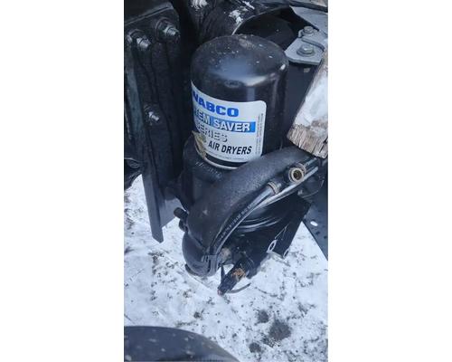 freightliner-m2-106-air-dryer #1441924