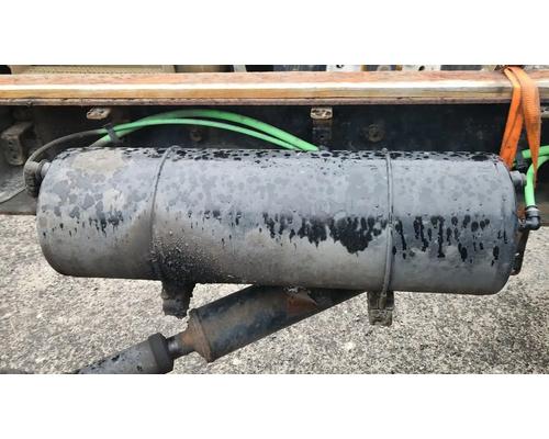 freightliner-m2-106-air-tank #1445726