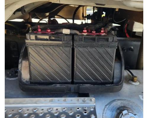freightliner-m2-106-battery-box #1450265