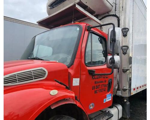  Freightliner M2 106 Cab #
