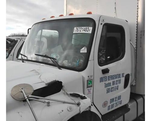 freightliner-m2-106-cab #1442518