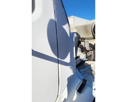 Freightliner M2 106 Cowl # Freightliner M2 106 Cowl #