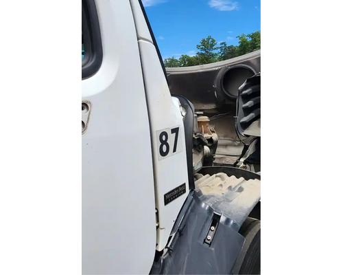 Freightliner M2 106 Cowl # Freightliner M2 106 Cowl #