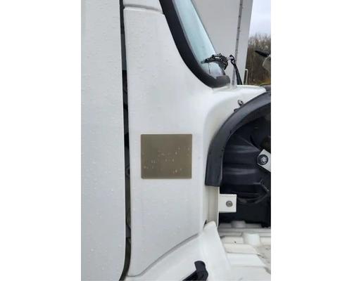 freightliner-m2-106-cowl #1445776