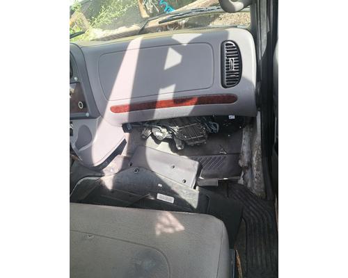 FREIGHTLINER M2 106 Cab or Cab Mount