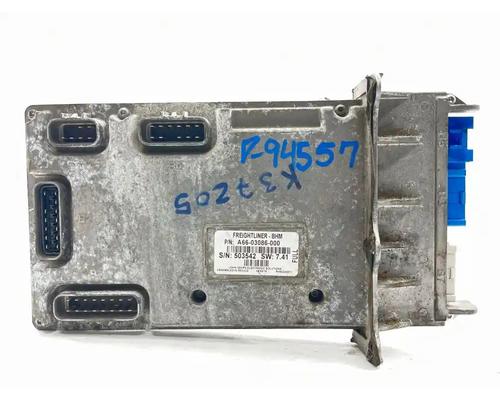  Freightliner M2 106 ECM #