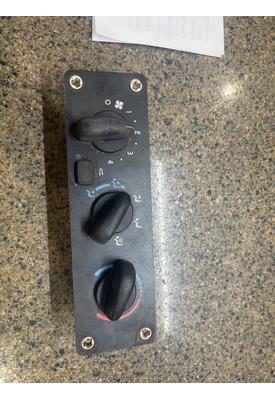 FREIGHTLINER M2 106 ECM (HVAC)/climate control