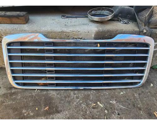 freightliner-m2-106-grille #1438032