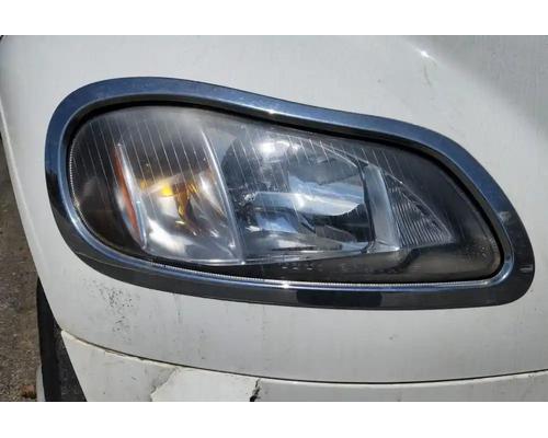freightliner-m2-106-headlamp-assembly #1450290