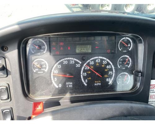  Freightliner M2 106 Instrument Cluster #