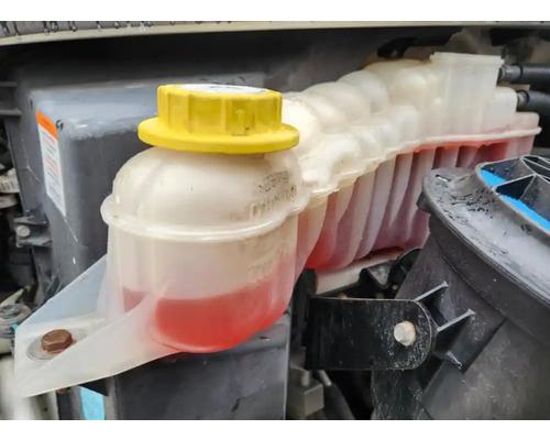 freightliner-m2-106-radiator-overflow #1445767